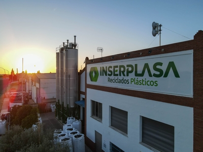 0219 STEINERT2 Founded by two childhood friends INSERPLASA is now synonymous with innovative plastics recycling in Spain