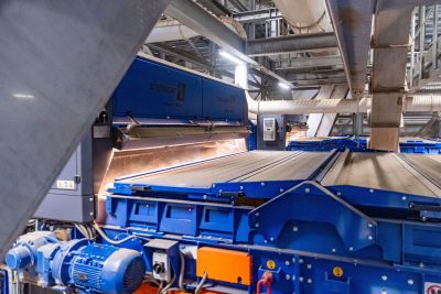 0715 Steinert2steinert unisort black machine2x