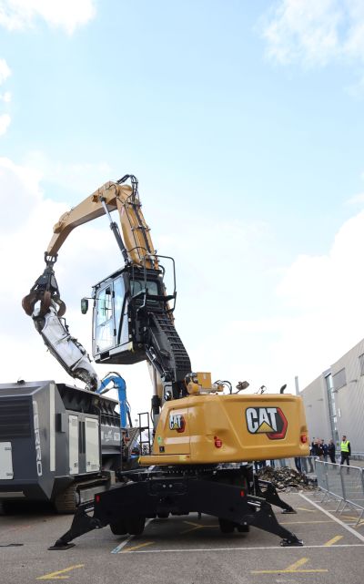 1105 Zeppelin Cat RATLNachleseBild3 002